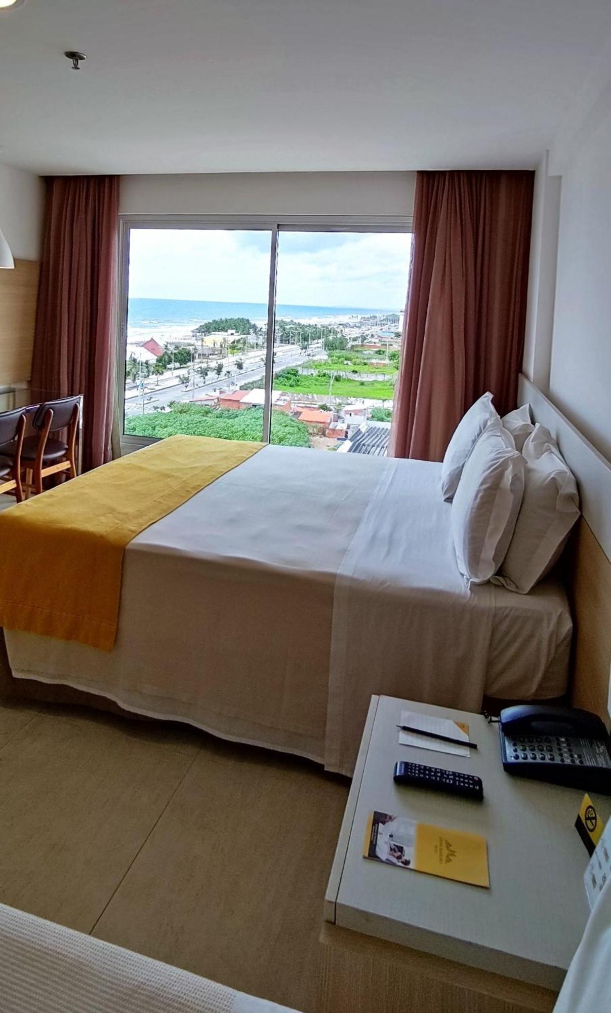 פורטאלזה Gran Mareiro Hotel חדר תמונה A bedroom in a hotel